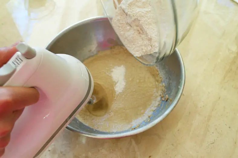 Adding rest of the flour to maintain consistency