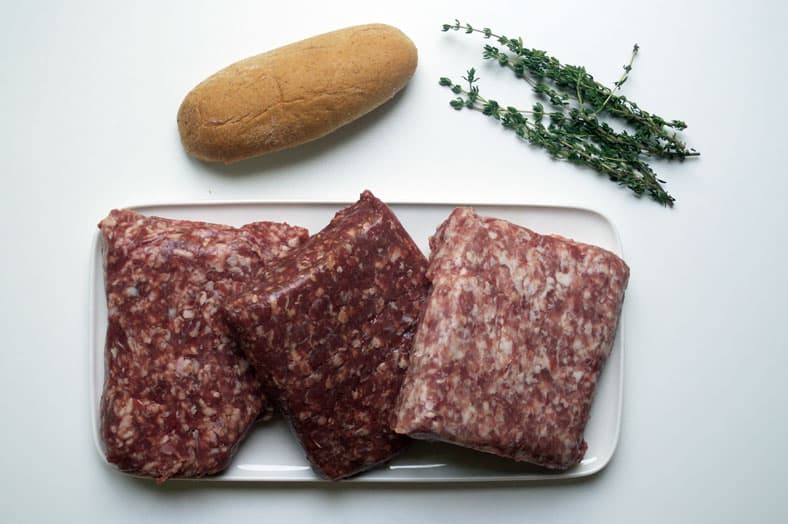 The Pylsur, or Icelandic hot dog, is traditionally made of equal parts beef, pork and lamb and seasoned with salt, pepper and fresh thyme. Here are the basic ingredients to make Pylsur.