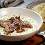 Lamb soup with yogurt, rice and vermicelli dish