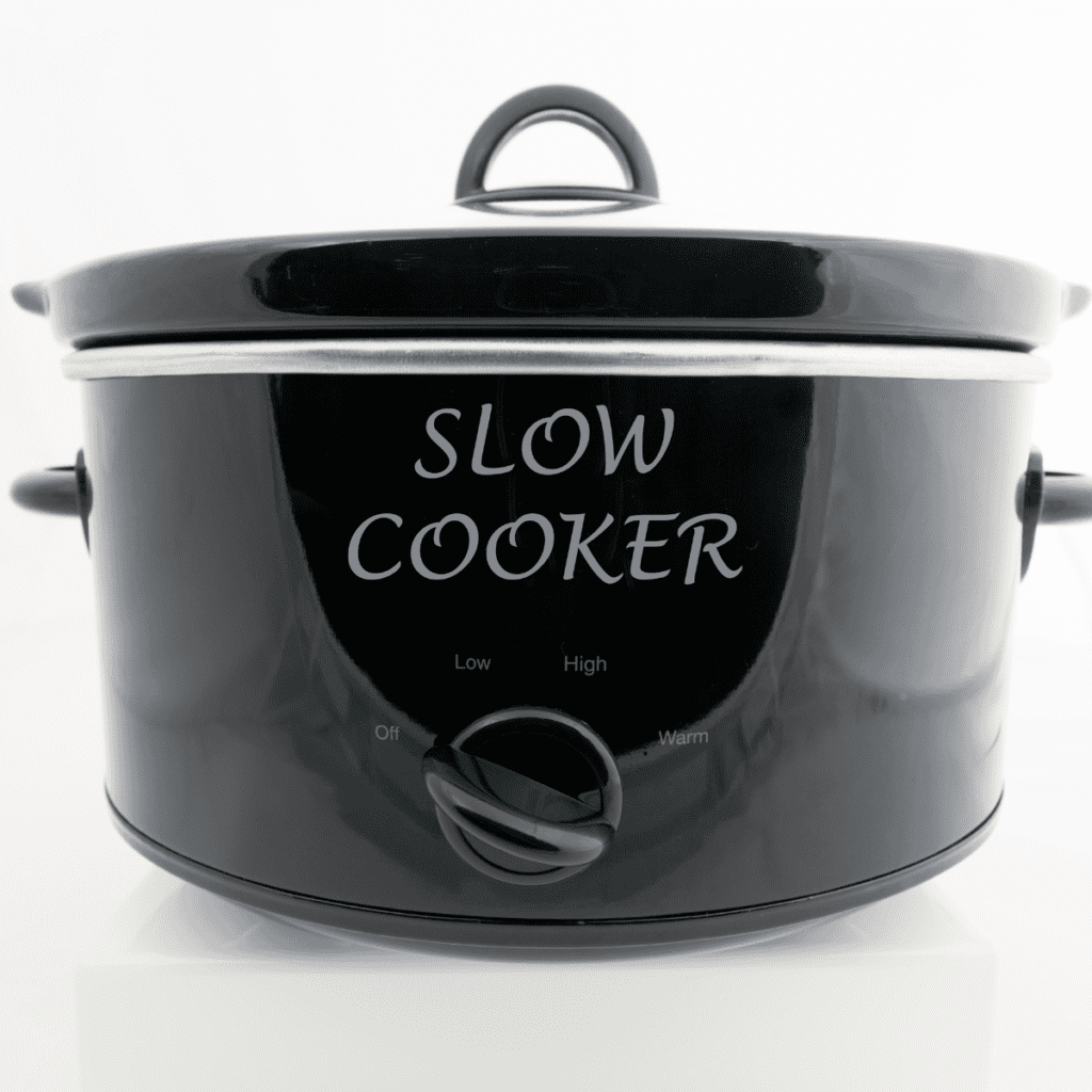 Slow cooker for cooking beef